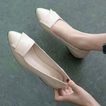 Zapatos individuales primavera y otoño nuevos zapatos de madre de talón grueso, piel suave y suela suave, zapatos pequeños,Sapatilhas e mules femininas - Beis - Ver 2