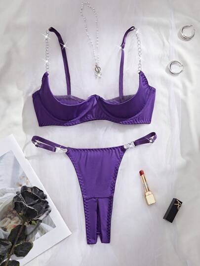 Verleidelijke Women Lingerie Set Adjustable Shoulder Strap Metal Necklace view 2