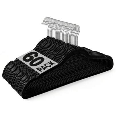 Blauesmeer Paquete de 60 perchas de terciopelo, de fieltro antideslizante, ahorradoras de espacio, de primera calidad, negras, con gancho giratorio de 360°.