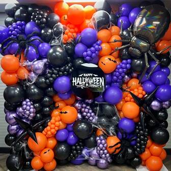 Élément indispensable pour Halloween - 126 pièces Ensemble de ballons se dévoile de manière éblouissante - Comprenant des ballons noirs, oranges, violets, violets métalliques et en latex/111 pièces de ballons en latex noir, violet, rose rouge/99 pièces de ballons en latex noir, fruits, vert, violet métallique, parfait pour se déguiser dans des environnements palpitants, terrifiants et mystérieux. Idéal pour Halloween, le Jour de l'Indépendance, les anniversaires et les fêtes à thème d'horreur, créant une atmosphère écrasante!