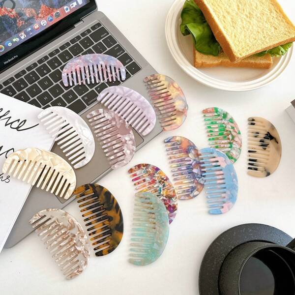 European-Style High-End Acetate Hair Comb - Ins-Style Comb Hair Accessory With Minimalist Elegance, Perfect For Student Dormitory Use. This Sweet And Stylish Portable Comb Keeps Your Hairstyle In Place, Ideal For Touch-Ups, Bangs Styling, And On-The-Go Image Maintenance.