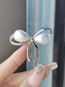 1/2/3/4/6件套女士时尚优雅珍珠蝴蝶结椭圆形水钻防曝光胸针，多功能毛衣西装外套别针，腰领固定夹，别致翻领花朵配饰 - 彩色 - 查看 6