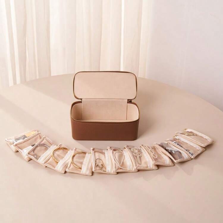 صندوق مجوهرات محمول، علبة تخزين قلادة وسوار وقلادة، منظم مجوهرات من الجلد الصناعي للسفر مع 6/12 حقيبة مخملية، مناسب للعيد والذكرى السنوية وصاحبات العروس وعيد الحب، ضروريات السفر للمرأة، منظم تخزين ضروريات العودة للمدرسة ومسكن الطلاب، تصميم أنيق وعصري متعدد الطبقات والحجيرات لتنظيم القلائد والأساور والخواتم والأقراط، تنظيم عالي الكفاءة ومساحة مثالية للحفظ في أي مكان، يحافظ على جمال القطع ويظهرها بأبهى وجه ويخطف قلب المتلقية، مثالي للرحلات والسفر والمناسبات والحياة اليومية مع حماية عالية وتنظيم مرتب يناسب مواجهة الاستخدام اليومي، هدية مميزة للأعياد واحتفالات الخطوبة والزفاف والذكرى ومناسبات موسم العودة للمدارس وعروض نهاية العام ويناسب صفحات المنتج ذات معدل تحويل مرتفع - متعدد الألوان - مشاهدة 13