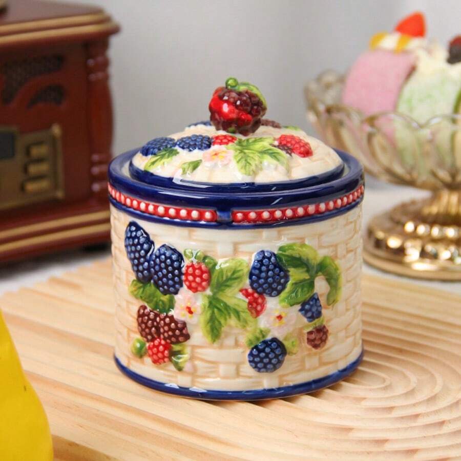 法式浮雕陶瓷调味罐，仿生植物设计，浮雕逼真，可作为黄油、坚果、炖锅、糖、盐的储存罐，采用高温釉下彩绘工艺，手绘，可全年使用，陶瓷釉面，微波炉、烤箱、消毒柜适用，适用于咖啡豆、面粉 - 香檳色 - 查看 1