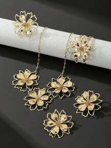 1 Set Women's Jewelry, Including 1 Necklace With Exaggerated Tropical Gold Double Layer Five Leaf Flower Pendant, 1 Pair Earrings, 1 Ring, 1 Bracelet