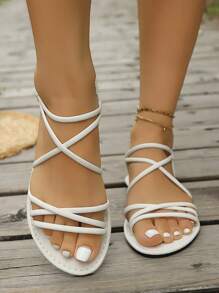 New Fashion Flat Slip-On Sandals For Girl, Roman-Style Open Toe Woven Strap Backless Flat Sandals, Comfortable Summer Shoes For Daily Wear, Fashionable Open Toe Design, Breathable, Versatile Casual Sandals, Suitable For Any Outfit. Stylish Minimalist Comfortable Criss-Cross Strap Flat Strap Sandals, Black Sandals, Beige Sandals, Khaki Sandals, Green Sandals. Non-Slip Lightweight Comfortable