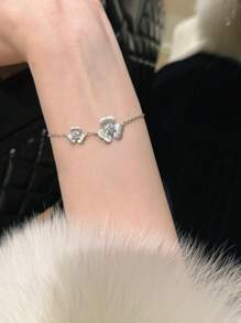 Elegante Exquisito Luxuoso Magnífica Flor Pulseira Pingente de Zircônia Cúbica para Mulher Casamento Diário Férias Música Festival Aniversário Presente de Casal, Presente para Ela