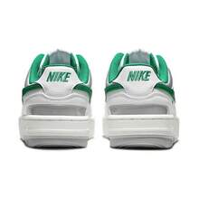 NIKE 女款 GAMMA FORCE 时尚百搭运动休闲运动鞋 DX9176-106 - 白綠色 - 查看 3