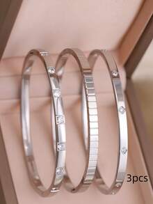 3 chiếc/1 chiếc Vòng tay đinh hình cỏ bốn lá bằng thép không gỉ mạ vàng 18K thời trang, thích hợp cho tiệc tùng nữ, đeo hàng ngày, phong cách Châu Âu và Mỹ, cá nhân hóa, hào phóng, vòng tay Zirconia khối sang trọng, bộ trang sức cưới, quà tặng cho bé gái, phụ nữ, người thân, bạn bè, đám cưới đẹp, sinh nhật, ngày lễ tình nhân - phong cách kim cương - Xem 18