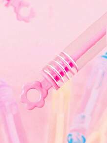 12/24/48pcs Colorful Mini Bubble Sticks, Cute Star Shaped Bubble Straws, Bubble Party Gifts, Party Desktop Decorations, Party Photo Props, Party Atmosphere Builders, Multiple Colors, Suitable For Theme Birthdays, Christmas, Halloween, Carnival Prizes, Weddings, Very Suitable For Wedding Decoration And Outdoor Games (Color Random)