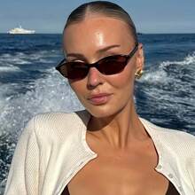 LANTEEM 1 Stück modische kleine ovale Rahmen Brille, vielseitig einsetzbar, Vintage Damen Brille als Reise, Urlaub und Strand Accessoire
