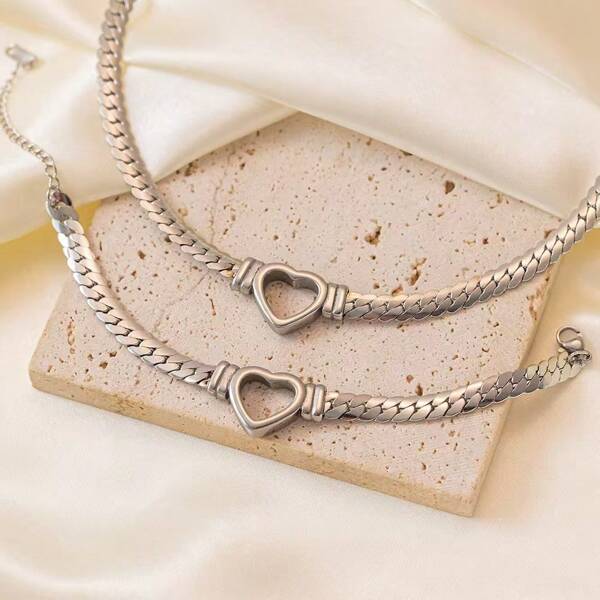 European & American Heart Necklace Set For Women, Titanium Steel Necklace Chain And Bracelet, Waterproof Gold Plated Necklace, New Arrival Cross-Border Collection