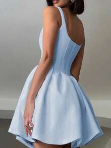 春夏法式极简时尚白色细肩带连衣裙女高端感减龄方领收腰显瘦复古无袖修身性感露背吊带小连衣裙 - 藍色 - 查看 8