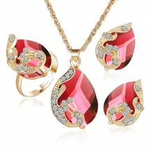 4pcs/Set Women Fashionable Water Drop Crystal Necklace Set