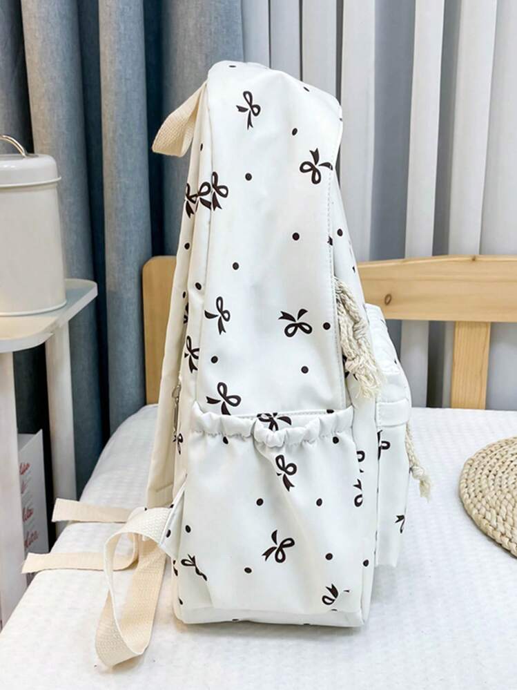 شنطة ظهر خفيفة