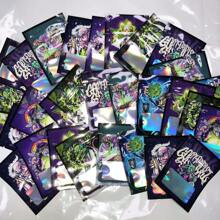 100Pcs Mylar Ziplock Bags,2.36*3.15 Inch,Reusable Aluminum Foil Pouches With Clear Window,Smell-Proof And Sealable Party Gifts Package Bags,3D Laser Holographic Gift Packaging Bags