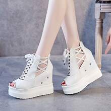 Women Platforms & Wedge Sandals