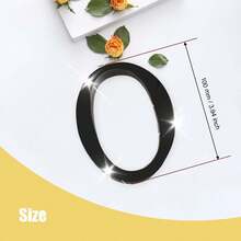 黑色字母墙贴 A-Z - 单个字母高度 4 英寸/6 英寸/8 英寸，亚克力镜面，带 0.4 英寸厚泡沫背衬。双层设计呈现 3D 立体效果；单层设计更显简约。自带背胶，可粘贴于墙面或玻璃上。撕下保护膜即可呈现镜面效果。 - 黑色 - 查看 21