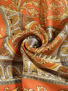 1 pièce Foulard carré en soie de couleur unie casual pour hommes, convient pour les rendez-vous, les voyages, les vacances, les tenues décontractées