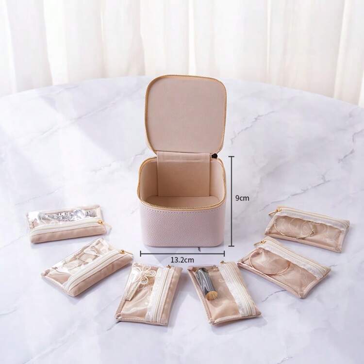 صندوق مجوهرات محمول، علبة تخزين قلادة وسوار وقلادة، منظم مجوهرات من الجلد الصناعي للسفر مع 6/12 حقيبة مخملية، مناسب للعيد والذكرى السنوية وصاحبات العروس وعيد الحب، ضروريات السفر للمرأة، منظم تخزين ضروريات العودة للمدرسة ومسكن الطلاب، تصميم أنيق وعصري متعدد الطبقات والحجيرات لتنظيم القلائد والأساور والخواتم والأقراط، تنظيم عالي الكفاءة ومساحة مثالية للحفظ في أي مكان، يحافظ على جمال القطع ويظهرها بأبهى وجه ويخطف قلب المتلقية، مثالي للرحلات والسفر والمناسبات والحياة اليومية مع حماية عالية وتنظيم مرتب يناسب مواجهة الاستخدام اليومي، هدية مميزة للأعياد واحتفالات الخطوبة والزفاف والذكرى ومناسبات موسم العودة للمدارس وعروض نهاية العام ويناسب صفحات المنتج ذات معدل تحويل مرتفع - متعدد الألوان - مشاهدة 16