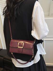 新款女士皮革锁扣方形小号单肩斜挎包，时尚简约通勤腋下百搭优雅女士手提包 - Red Plum - 查看 6