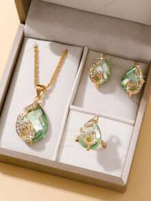 4pcs/Set Women Fashionable Water Drop Crystal Necklace Set