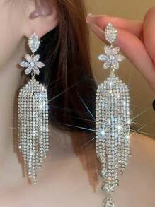 1 Pair Crystal Teardrop & Floral Tassel Dangle Earrings