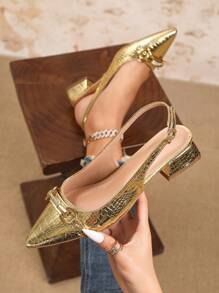Mules à bout pointu et lacets de couleur unie pour femmes, talons hauts. Chaussures minimalistes à enfiler mode pour les trajets, les banquets, les fêtes et les occasions formelles. Élégantes et confortables, conviennent pour l'automne/l'hiver. Sandales à talons dorées