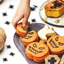 300pcs Black Bat Confetti, Party Table Decor, Sprinkle On Table, Decorative Material, Creative Celebration Supplies, Bat Element, Reusable, Suitable For Halloween Party Decor And Crafts, Christmas, Birthday Party Decor, Halloween Gift DIY Decor, Birthday Party Decor, Theme Party Decor, Create Indoor Horror Atmosphere, Horror Atmosphere Decor, Horror Party, Applicable For Living Room, Bedroom, Office, Horror Home Decor Halloween Decor Fall Decor Room Decor