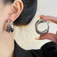 ​​Heirloom Elegance Gala Earrings -Encrusted Bridesmaid Gifts Vintage-Inspired Faux Pearl Drops​​