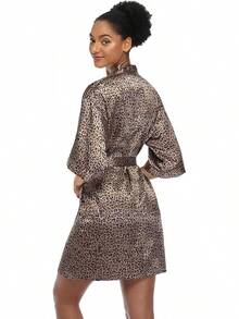 Bathrobe - Leopard Print - View 8