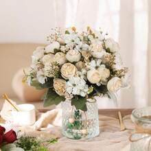 1 pièce/30 pièces Bouquets de fleurs artificielles roses, hortensias, pivoines, chrysanthèmes bulbeux. Cadeaux de la Saint-Valentin, décorations de fête d'anniversaire, paniers de fleurs de mariage, fleurs à tenir pour la mariée. Décorations pour la maison, salles à manger, chambres, rebords de fenêtre, vases. Décorations pour le Nouvel An, jardins extérieurs, rentrée des classes - Blanc - Voir 6