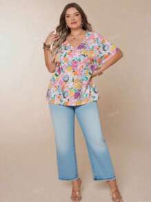 Fruit Print V-Neck Batwing Sleeve Casual Vacation Short Sleeve Tops, Lightweight Plus Size Women Summer Clothing