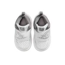 Nike Sky Jordan 1 (TD) 拼色厚底青少年篮球鞋