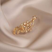 1pc Shiny Casual Zinc Alloy & Faux Pearl Tulip Design Brooch Pin For Women, Suitable For Daily Wear In Spring, Summer, Autumn And Winter Backpack For School Office Accessories Shirts Jacket Jewelry Christmas Halloween Clothes Pin Funny Cute Teacher Gifts Costume Accessories Bag Charms - Gold - View 5