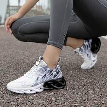 Breathable Gradient Running Shoes For Women & Men - Lightweight, Comfortable Sneakers With Soft PHYLON Sole, Stylish Low-Top Design, White & Gray Mesh Upper, Perfect For Casual Wear & Light Athletic Activities