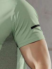 Men's Loose Round Neck Breathable Quick Dry T-Shirt For Sports & Running, Summer