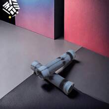 1 对柔软防滑彩色自行车车把套，适用于山地车和 BMX