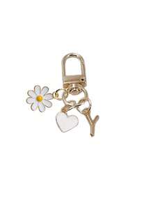 Colgante de corazón blanco personalizado con decoración de margarita, se puede grabar con inicial y bendición/carta de amor | Llavero de corazón | Accesorio personalizado para bolso | Regalo, llavero, accesorio único para teléfono - Multicolor - Ver 18