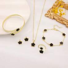 Glow & Grace Sparkling Lucky Flower 5-Leaf Clover Bracelet, Necklace, Earrings, Bracelet, Ring 5pcs Set, Women Jewelry Gift, Vacay Vibes