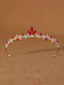 一款优雅迷人的公主/女王风格新娘皇冠头饰,奢华的婚礼发饰,经典的节日皇冠,闪亮的水钻巴洛克皇冠,非常适合女孩的生日派对、婚礼、摄影道具或舞台表演。 - 彩色 - 查看 10