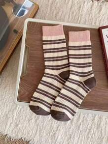 5 pares de calcetines medianos a la pantorrilla con bloques de color y rayas aleatorios, estilo coreano de calcetines largos tipo tubo para mujer, primavera