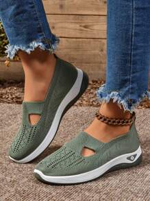 Scarpe casual traspiranti in rete per donne, morbide e leggere, adatte per uso quotidiano, per camminare per donne di mezza età e anziane, scarpe da passeggio all'aperto per mamme, scarpe per pendolarismo e tempo libero, scarpe da donna per tutte le stagioni