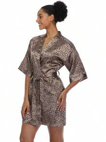 Bathrobe - Leopard Print - View 4