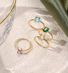 Anillos de piedra natal dorados de KAERUN para mujeres, sin oxidación, anillos apilables chapados en oro de 14K, anillos de gema de zafiro baguette, regalos hechos a mano para el cumpleaños de la madre e hija, tallas 6, 8, 9, 10 - 02 de febrero (Amatista) - Ver 6