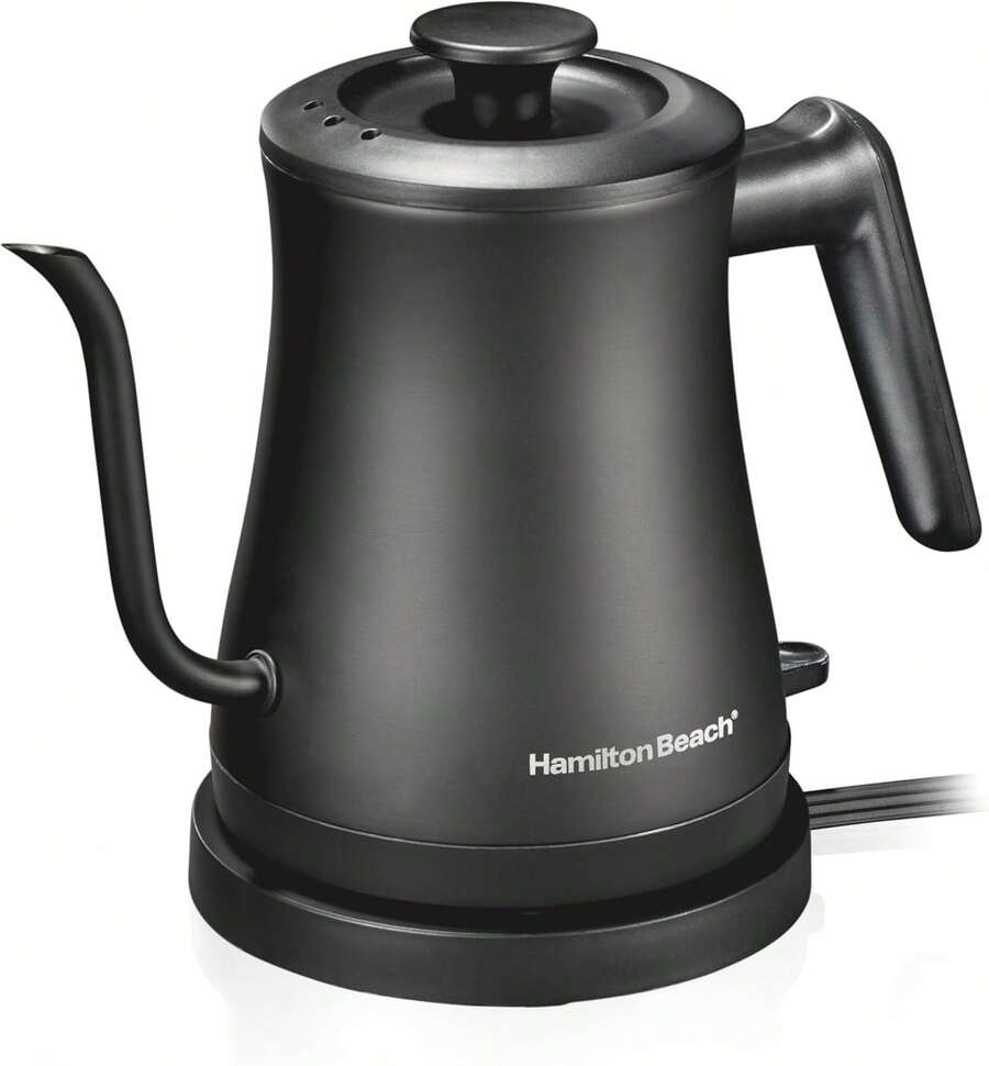 Hamilton Beach - Hervidor eléctrico compacto de cuello de cisne de 20 onzas / 0,6 litros para agua hirviendo, verter sobre café, té, calentamiento ultra rápido con 1200 vatios, interior de acero - Negro - - Ver 1