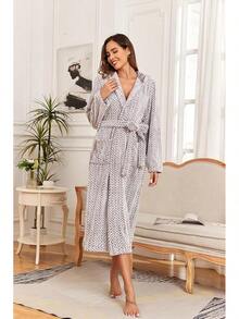 Womens Robes Plush Fleece Hooded Bathrobe Thick Nightgown With Pockets Fluffy Sleepwear - Wheat - 查看 3
