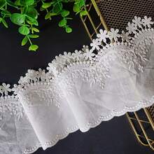 1 Yard 3D Floral Embroidered Lace Trim With Vintage Ruffle Edge, DIY For Garments, Bags, Tablecloths, Fabrics - White - View 2