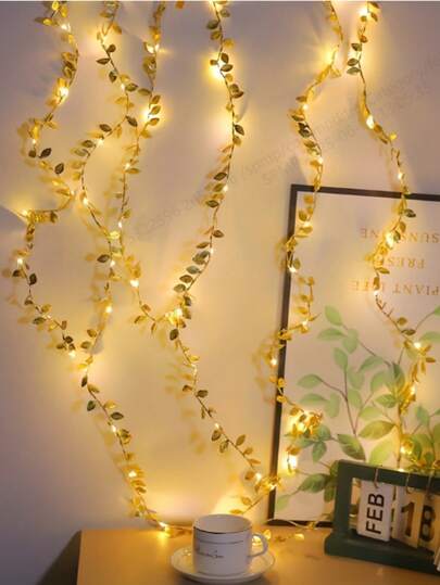 20 pièces Guirlande lumineuse de feuilles d'or LED, guirlande lumineuse scintillante alimentée par pile de 2 m/6,56 pi, lumières de couronne dorées pour chambre à coucher, salon, bureau, mariage, Noël et décoration de fête, lueur jaune chaude, ambiance chaleureuse, placement flexible, éclairage décoratif