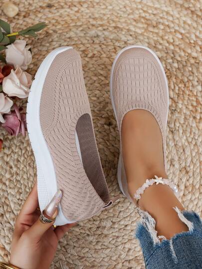 1 Pair Women's Breathable Woven Casual Slip-On Shoes, Lightweight And Comfortable Walking Shoes, Soft Sole Non-Slip Suitable For Daily Wear, Mothers Shoes, Suitable For Spring, Summer And Autumn